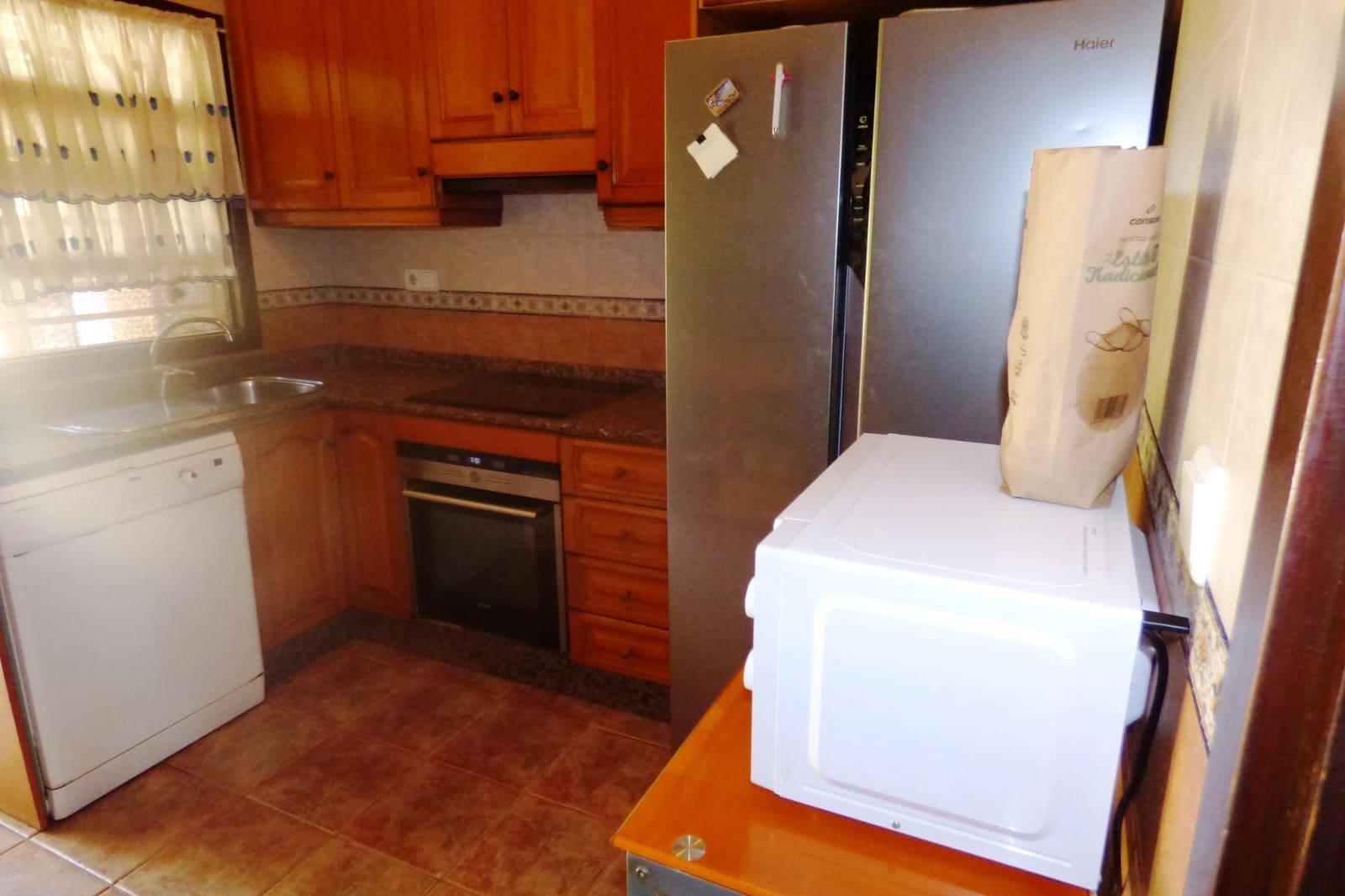 3 sypialnia Willa na sprzedaż w Miasto Alicante / Alacant z garażem - 585 000 € (Ref: 9125192)