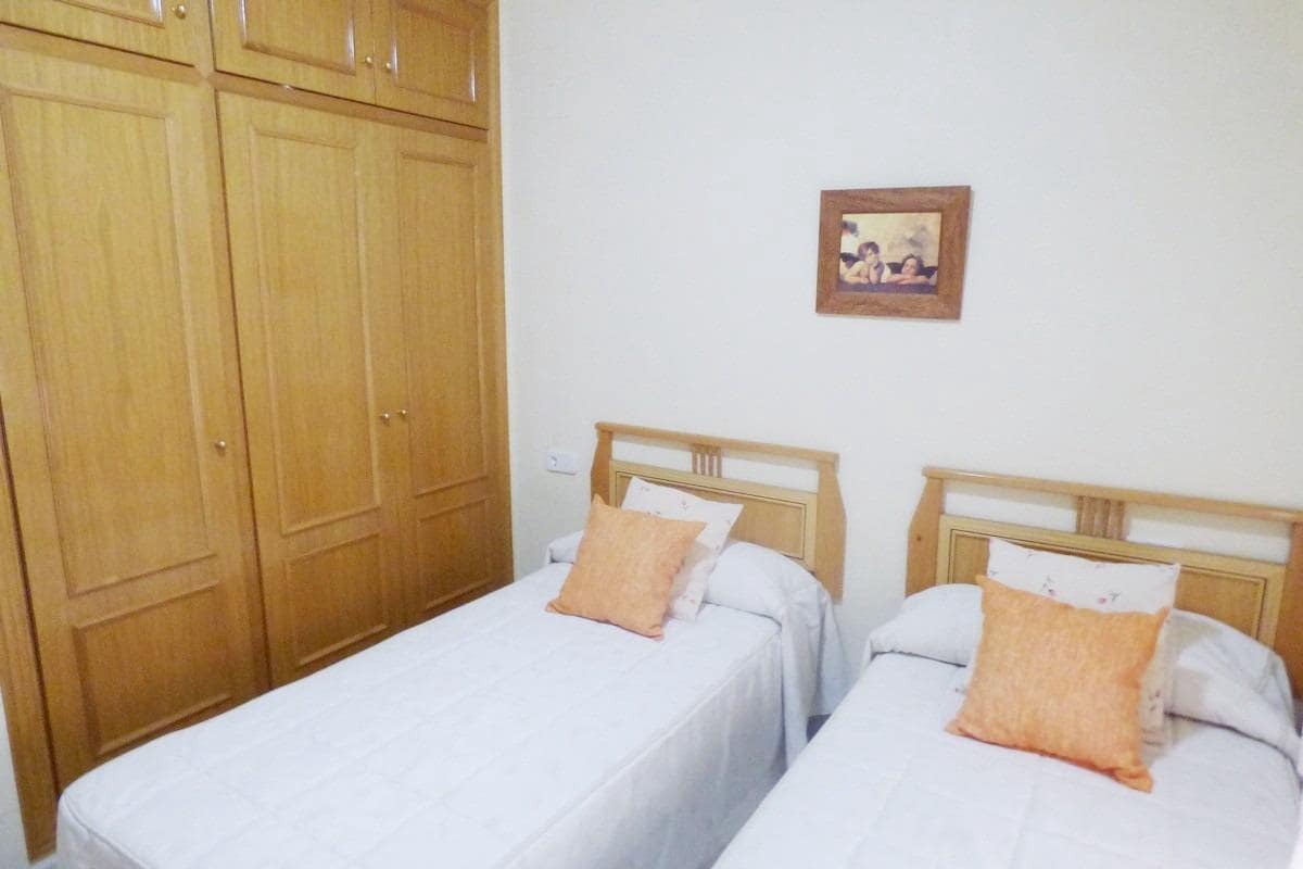 2 soveværelse Lejlighed til leje i Playa de San Juan med swimmingpool - € 1.150 (Ref: 9126853)