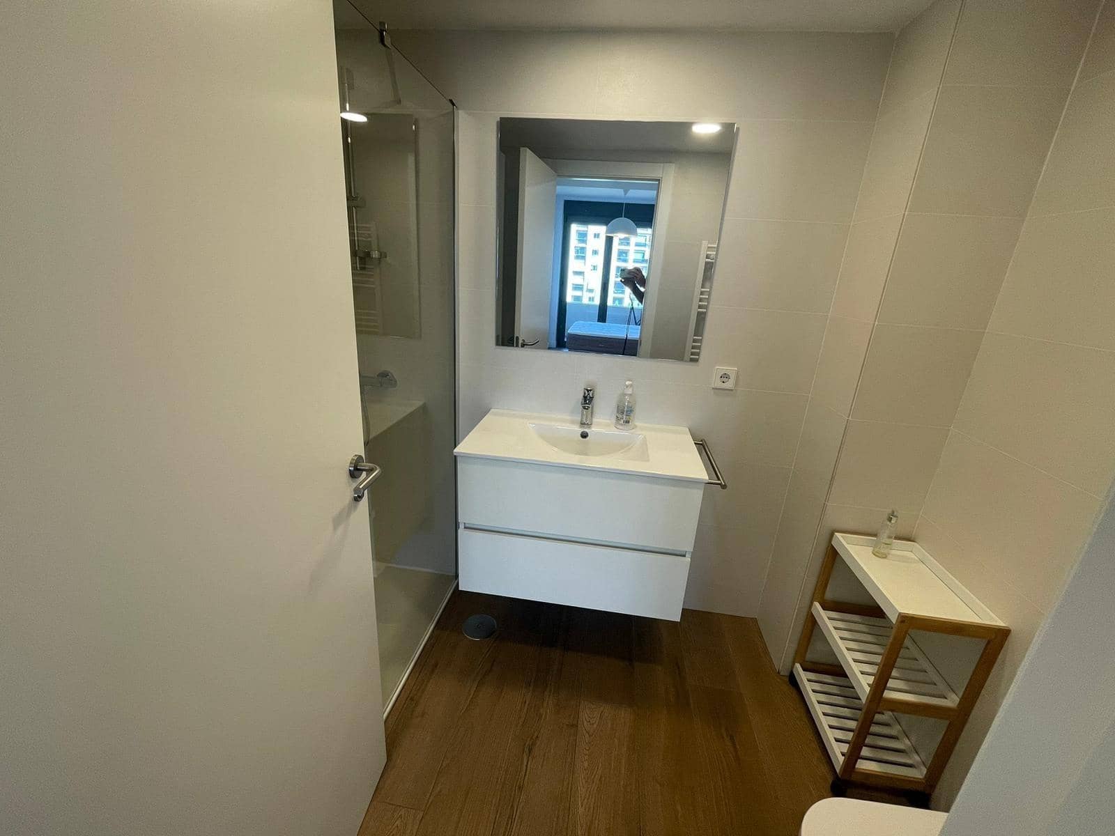 2 bedroom Flat for sale in Playa de San Juan with pool garage - € 481,000 (Ref: 9132518)