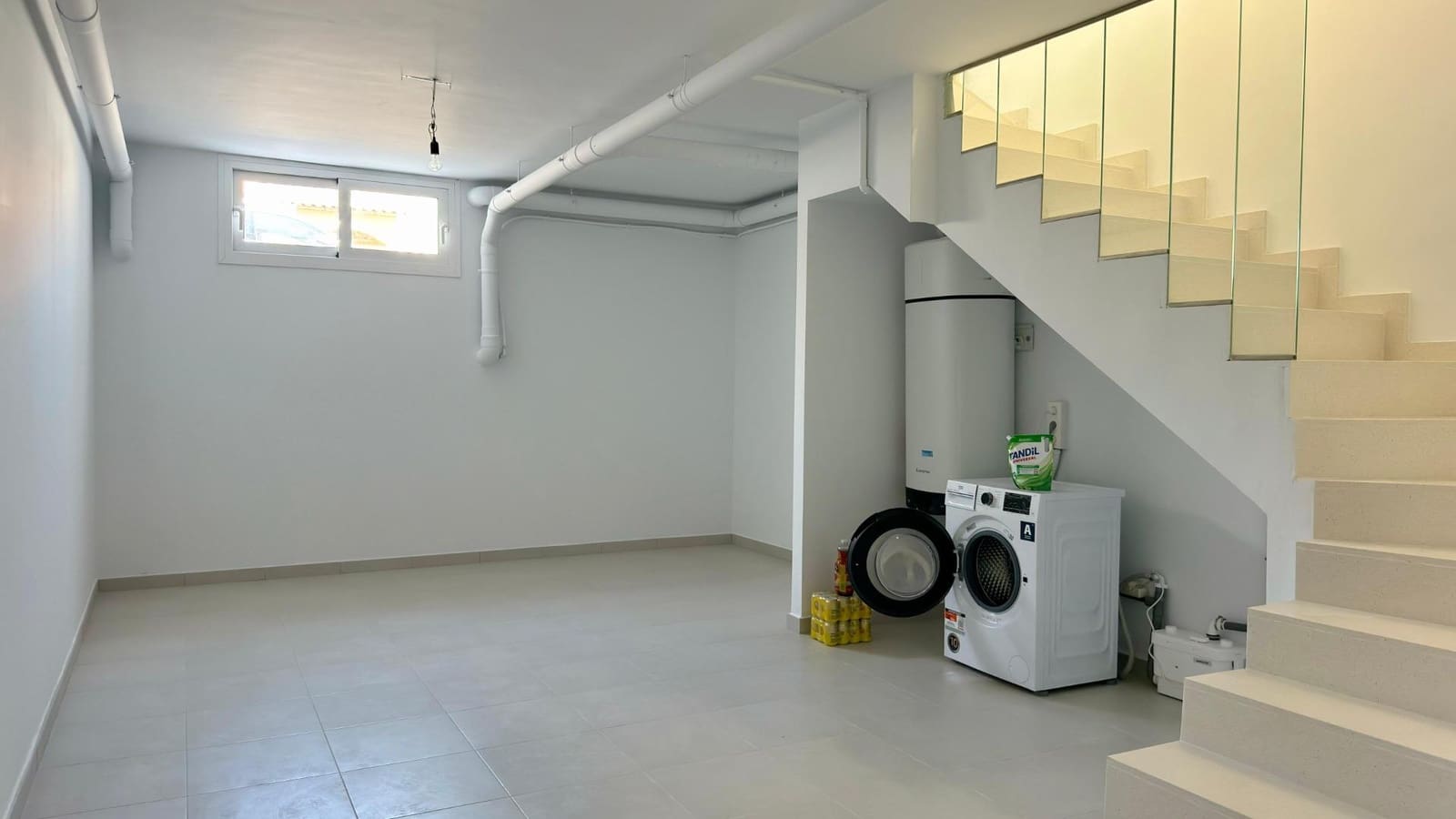 2 soveværelse Lejlighed til leje i Gran Alacant med swimmingpool - € 1.200 (Ref: 9132519)