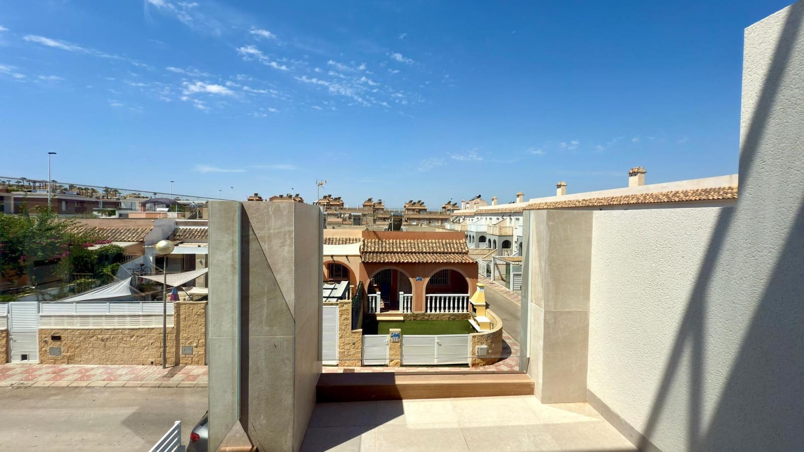 2 soveværelse Lejlighed til leje i Gran Alacant med swimmingpool - € 1.200 (Ref: 9132519)