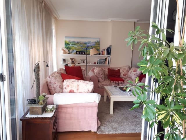 3 sovrum Lägenhet till salu i Playa de San Juan, Alicante stad med pool garage - 450 000 € (Ref: 9137253)