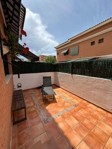 4 soveværelse Rækkehus til salg i San Juan de Alicante / Sant Joan d'Alacant med swimmingpool garage - € 459.000 (Ref: 9141695)