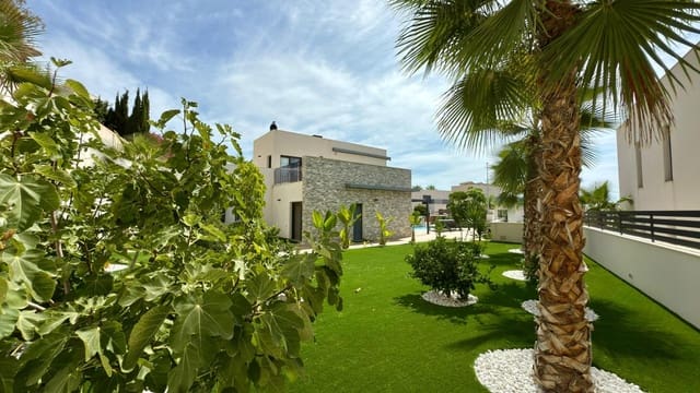 Chalet de 4 habitaciones en Balcón de Finestrat - Terra Marina, Finestrat en alquiler - 4.900 € (Ref: 9143015)