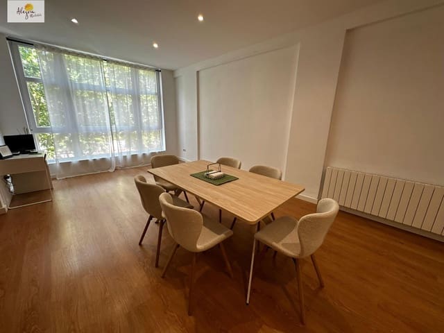 3 camera da letto Appartamento da affittare in Arrancapins, Valencia città - 2.000 € (Rif: 9152297)