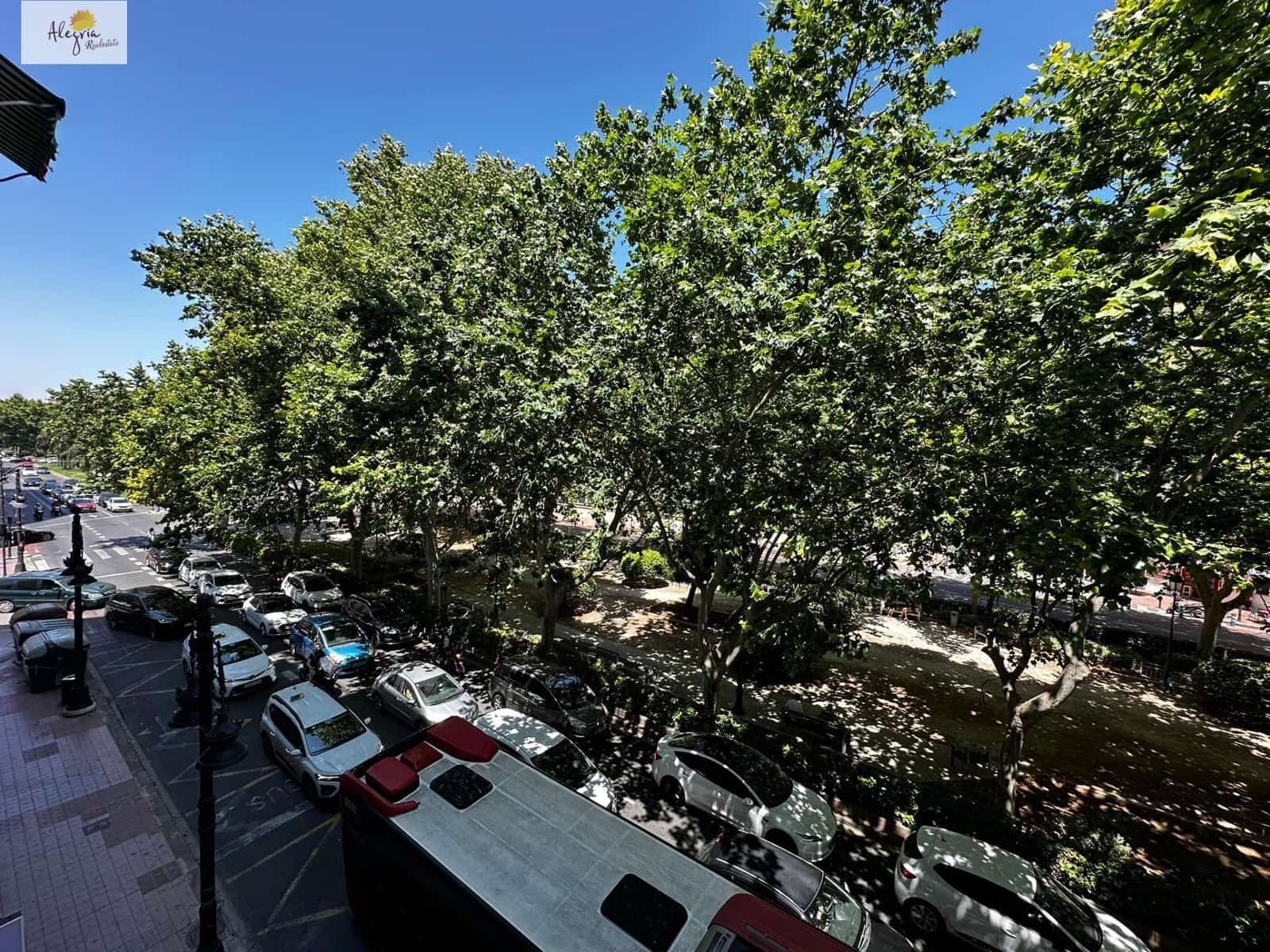 3 sypialnia Apartament do wynajęcia w Miasto Walencja - 2 000 € (Ref: 9152297)