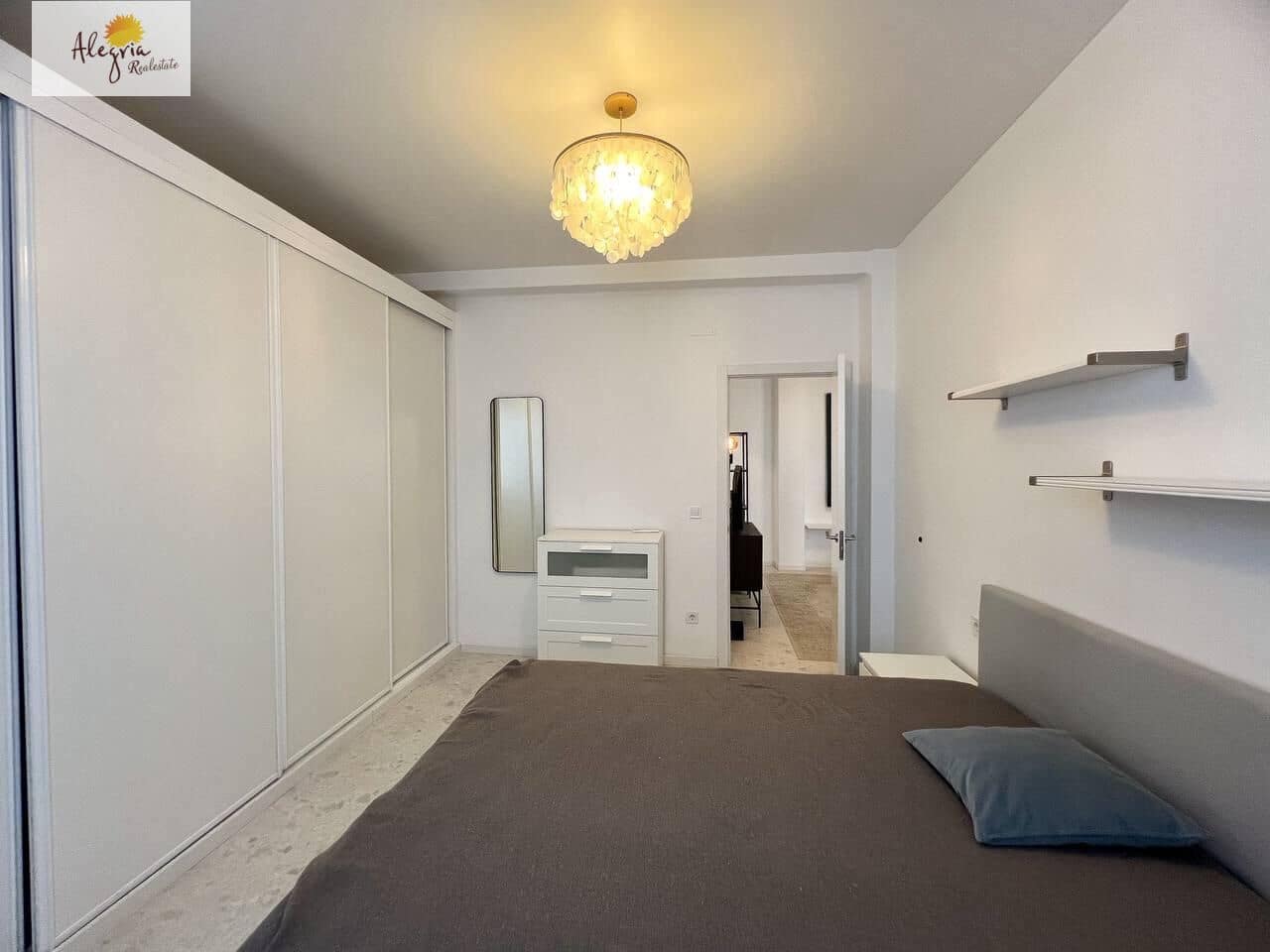 2 soveværelse Lejlighed til salg i Valencia by - € 255.000 (Ref: 9169617)