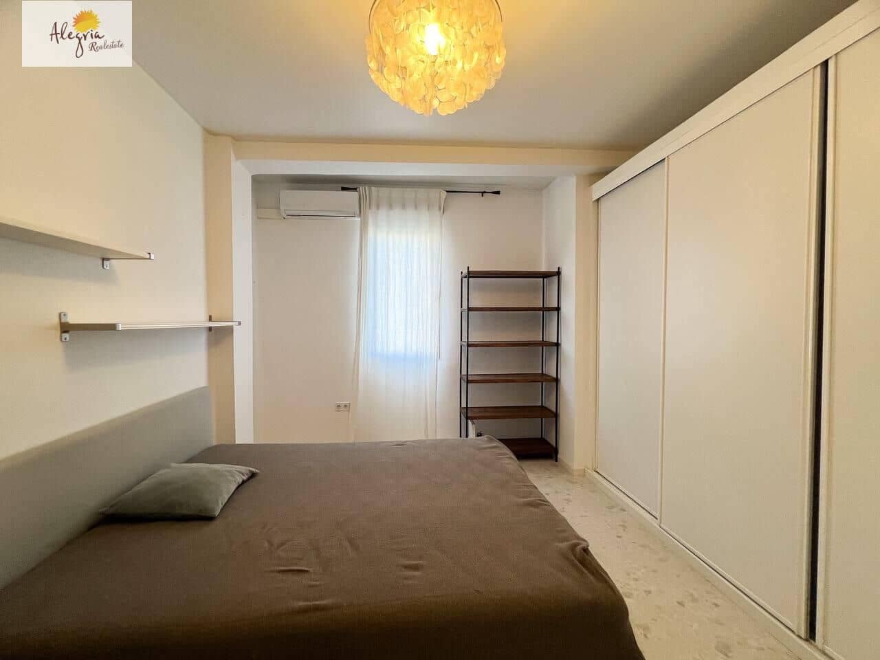 2 soveværelse Lejlighed til salg i Valencia by - € 255.000 (Ref: 9169617)