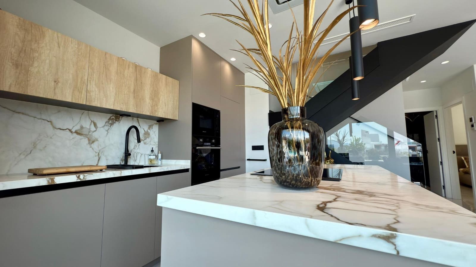 3 bedroom Villa for sale in Finestrat with pool - € 680,000 (Ref: 9169620)