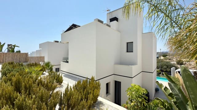 3 slaapkamer Villa te koop in Finestrat met zwembad - € 680.000 (Ref: 9169620)