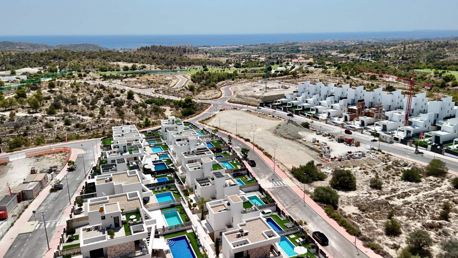 3 bedroom Villa for sale in Finestrat with pool - € 680,000 (Ref: 9169620)