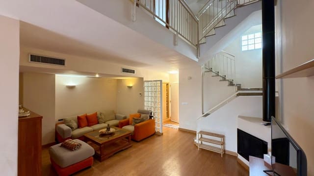 5 bedroom Bungalow for rent in Alicante / Alacant city with pool garage - € 2,000 (Ref: 9169623)