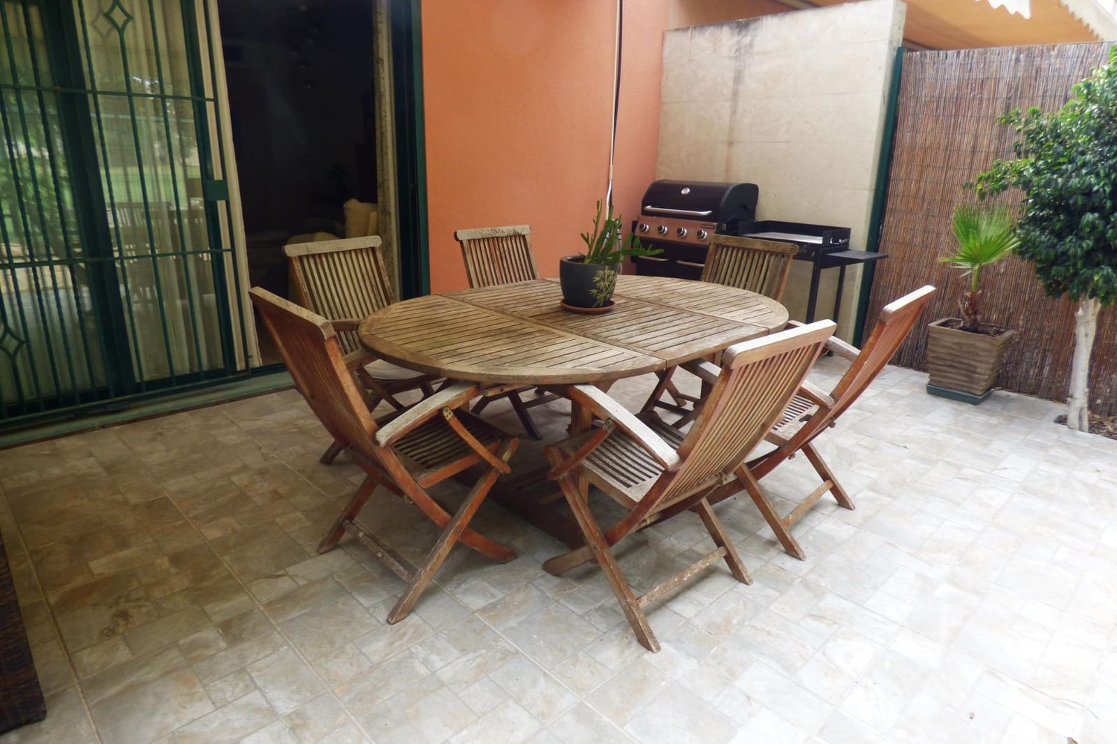 4 soveværelse Rækkehus til salg i Alicante by med swimmingpool garage - € 699.000 (Ref: 9170811)