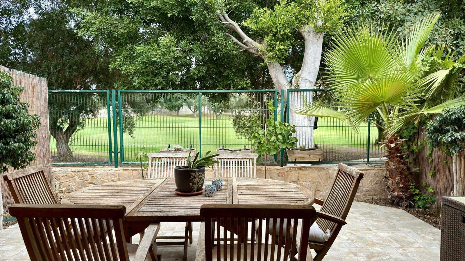 4 soveværelse Rækkehus til salg i Alicante by med swimmingpool garage - € 699.000 (Ref: 9170811)