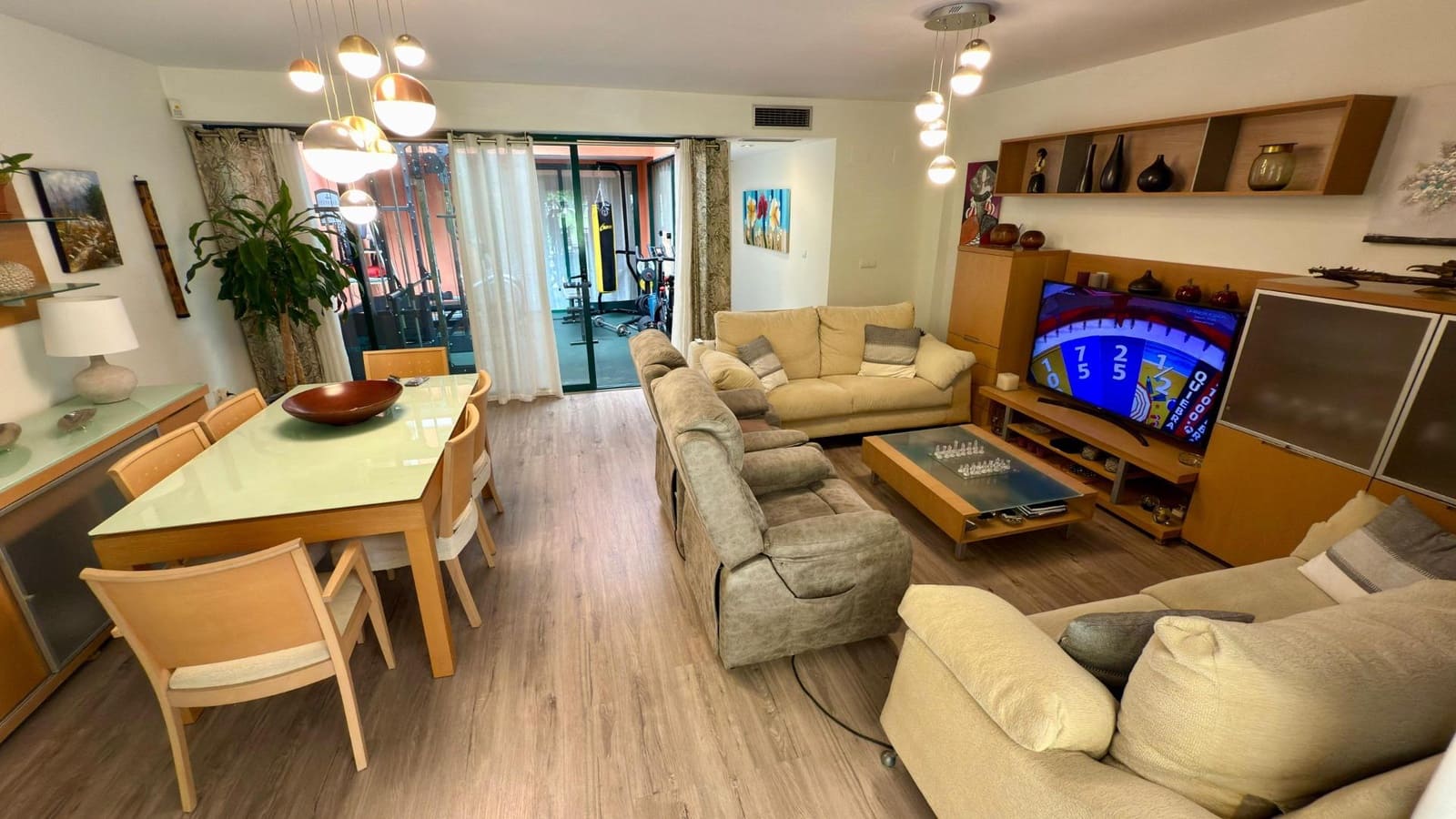 4 soveværelse Rækkehus til salg i Alicante by med swimmingpool garage - € 699.000 (Ref: 9170811)