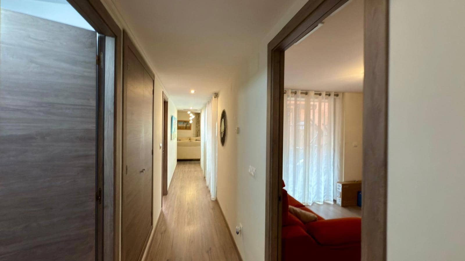 4 soveværelse Rækkehus til salg i Alicante by med swimmingpool garage - € 699.000 (Ref: 9170811)