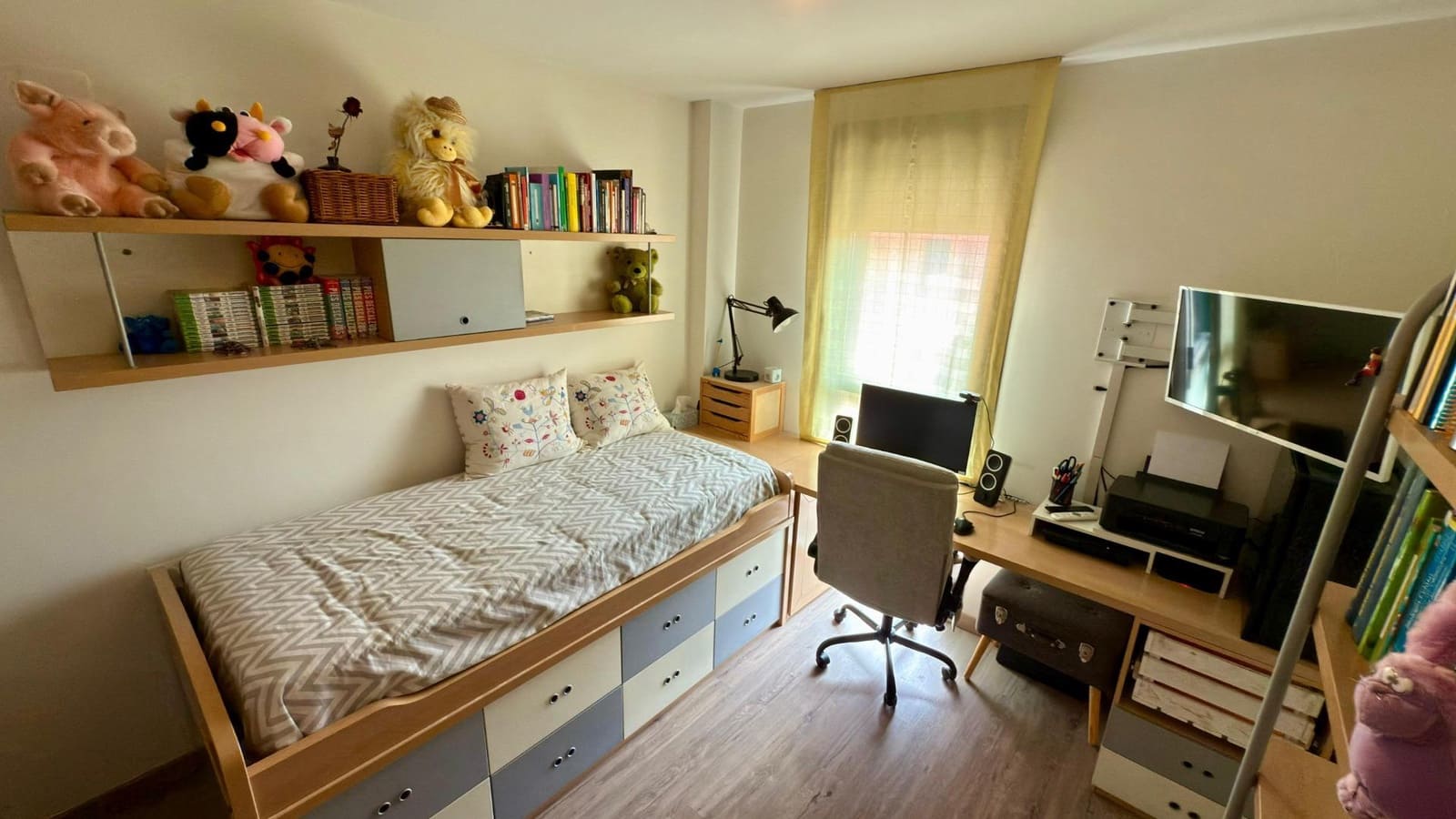 4 soveværelse Rækkehus til salg i Alicante by med swimmingpool garage - € 699.000 (Ref: 9170811)