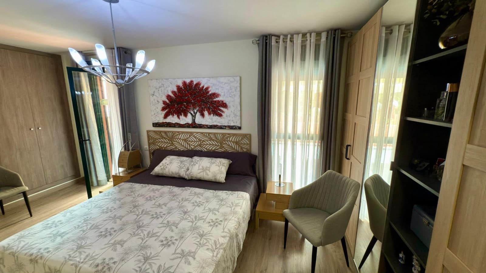 4 soveværelse Rækkehus til salg i Alicante by med swimmingpool garage - € 699.000 (Ref: 9170811)