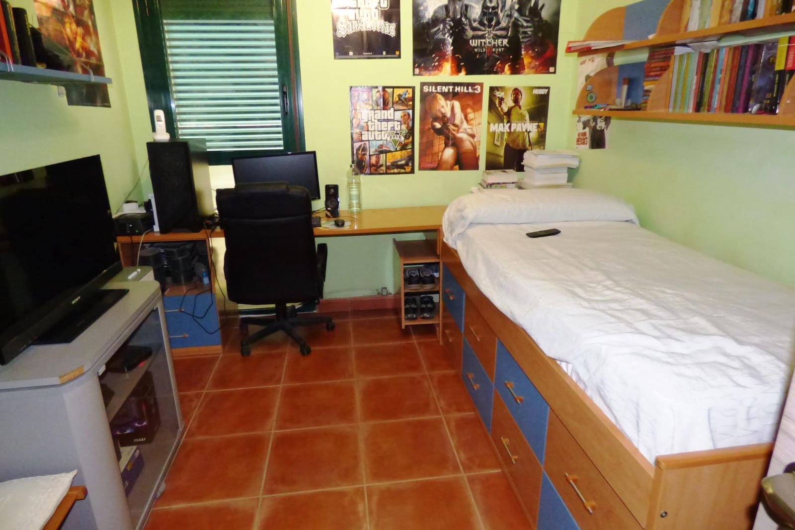 4 soveværelse Rækkehus til salg i Alicante by med swimmingpool garage - € 699.000 (Ref: 9170811)