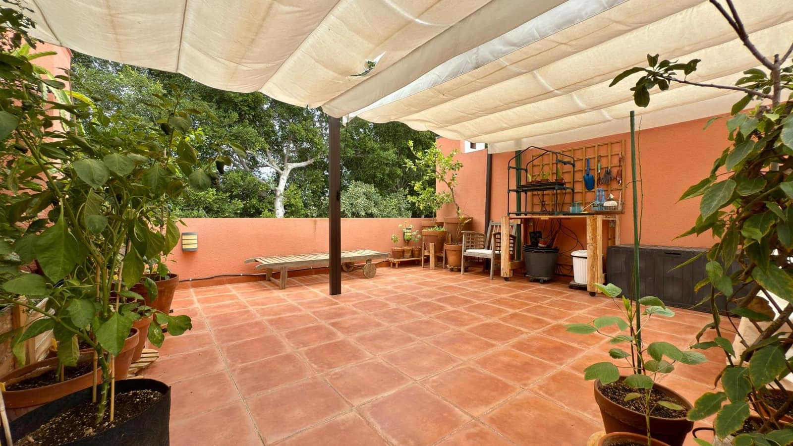 4 soveværelse Rækkehus til salg i Alicante by med swimmingpool garage - € 699.000 (Ref: 9170811)