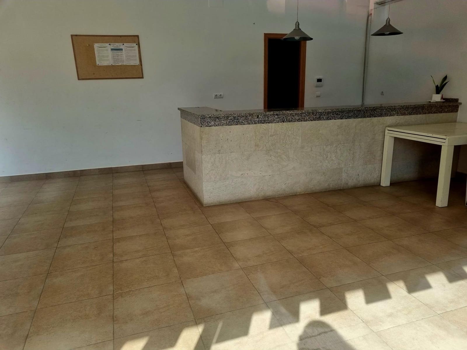 4 soveværelse Rækkehus til salg i Alicante by med swimmingpool garage - € 699.000 (Ref: 9170811)