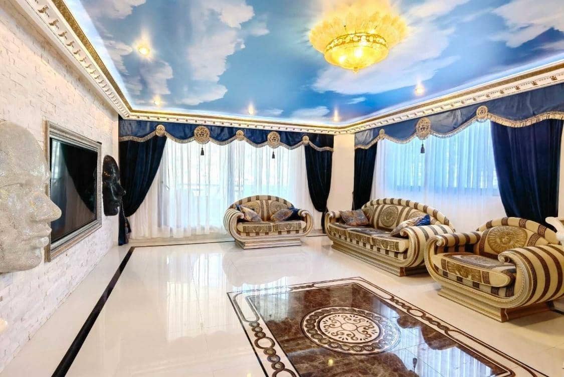 5 bedroom Villa for sale in Altea with pool garage - € 970,000 (Ref: 9174597)