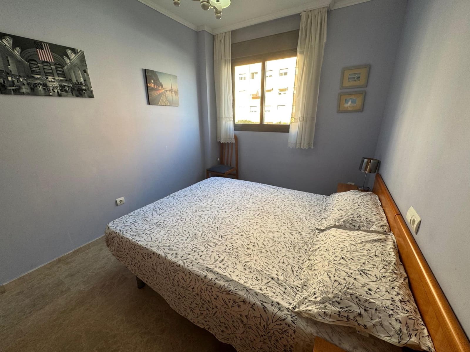Appartement de 3 chambres à louer à Playa de San Juan avec piscine garage - 1 200 € (Ref: 9185531)