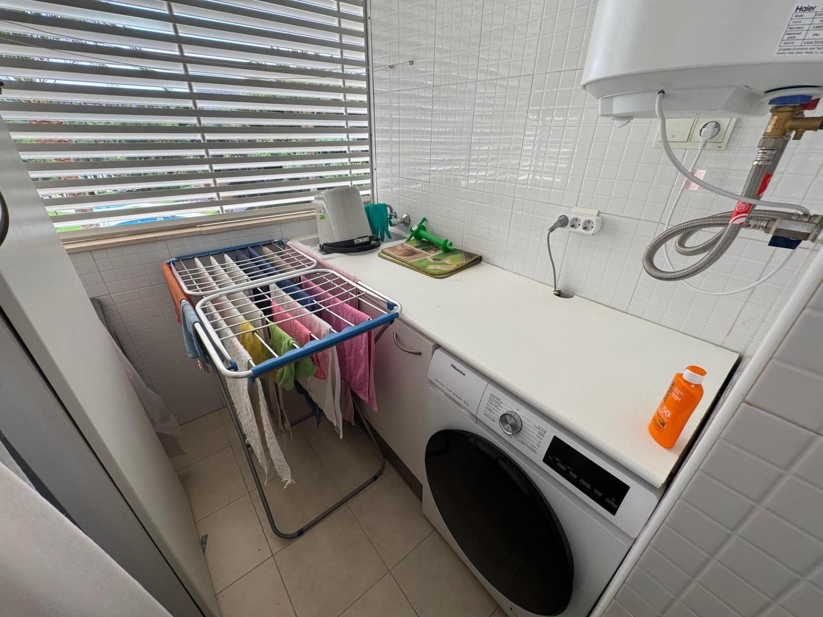 Appartement de 3 chambres à louer à Playa de San Juan avec piscine garage - 1 200 € (Ref: 9185531)