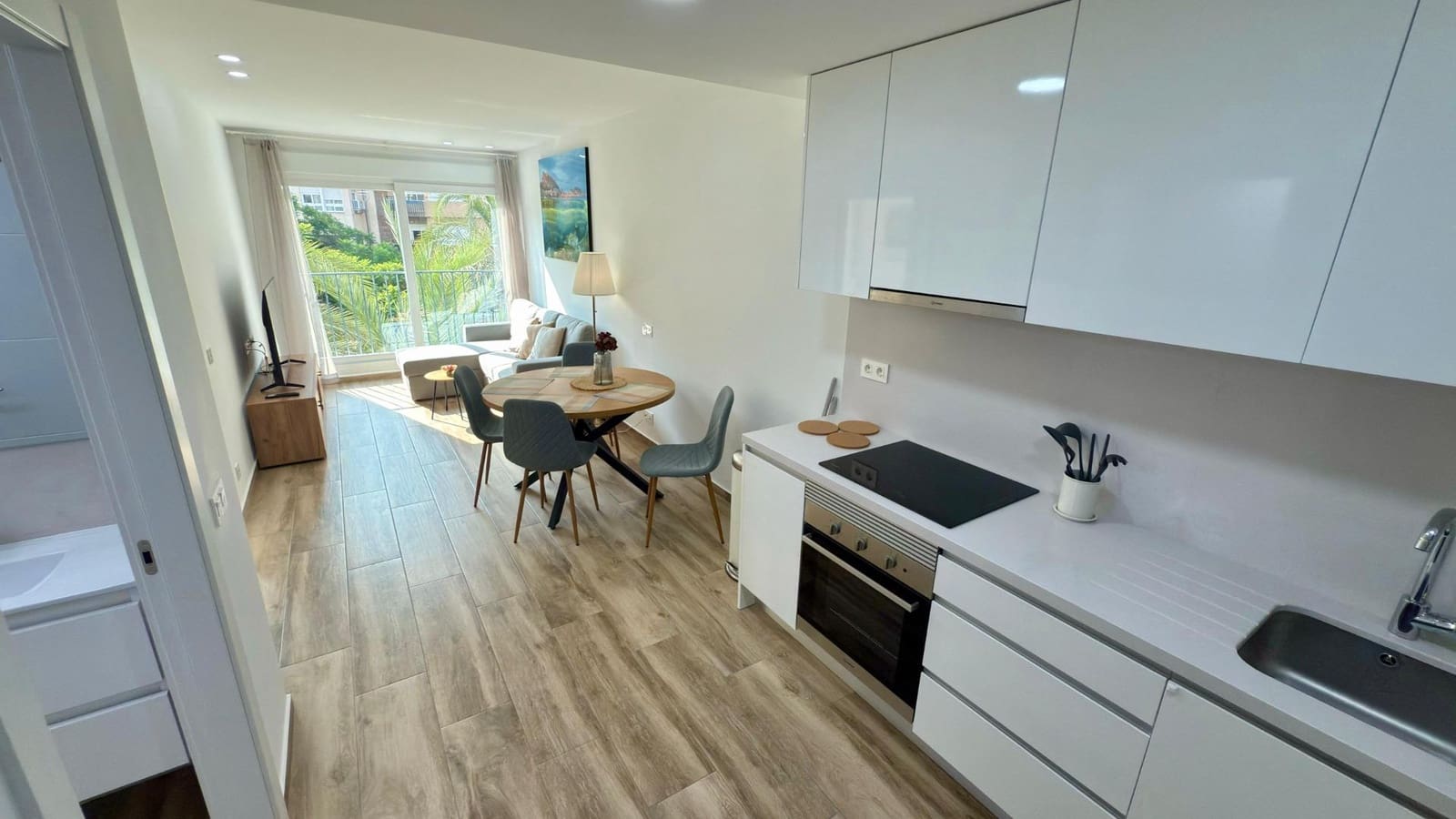 1 makuuhuone Huoneisto vuokrattavana paikassa Alicante kaupunki mukana uima-altaan - 1 200 € (Ref: 9188551)