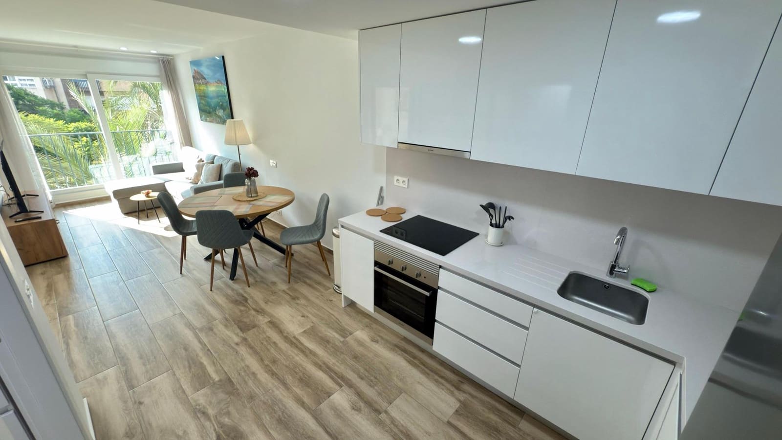 1 makuuhuone Huoneisto vuokrattavana paikassa Alicante kaupunki mukana uima-altaan - 1 200 € (Ref: 9188551)