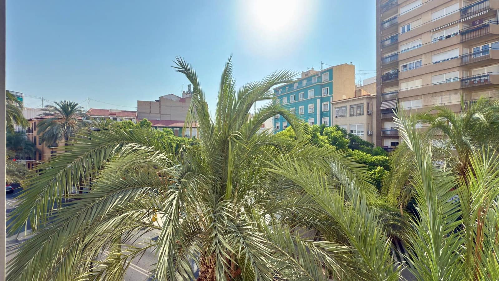 1 makuuhuone Huoneisto vuokrattavana paikassa Alicante kaupunki mukana uima-altaan - 1 200 € (Ref: 9188551)