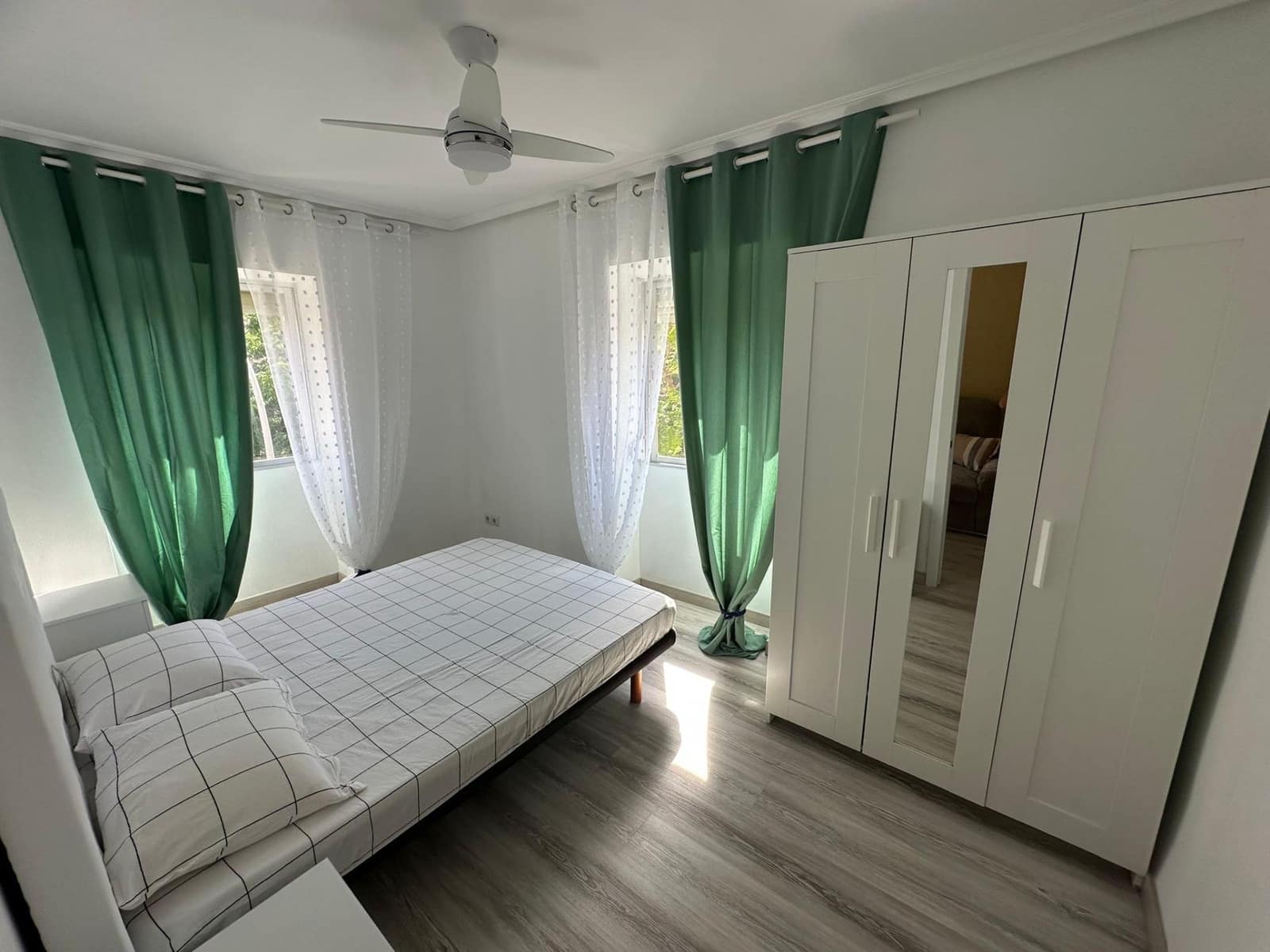 3 makuuhuone Asunto myytävänä paikassa Alicante kaupunki - 149 300 € (Ref: 9202523)