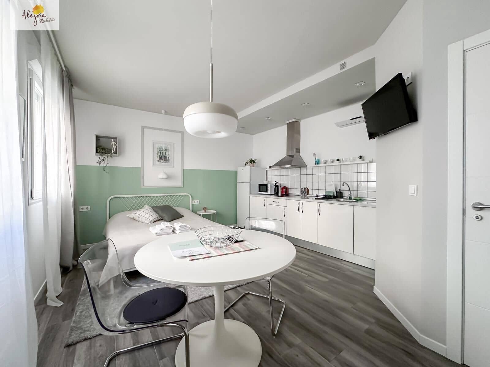 1 sypialnia Studio na sprzedaż w Miasto Walencja - 160 000 € (Ref: 9206576)