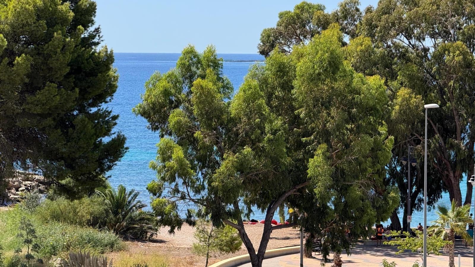 2 bedroom Apartment for sale in La Villajoyosa / Vila Joiosa with pool - € 699,000 (Ref: 9209187)