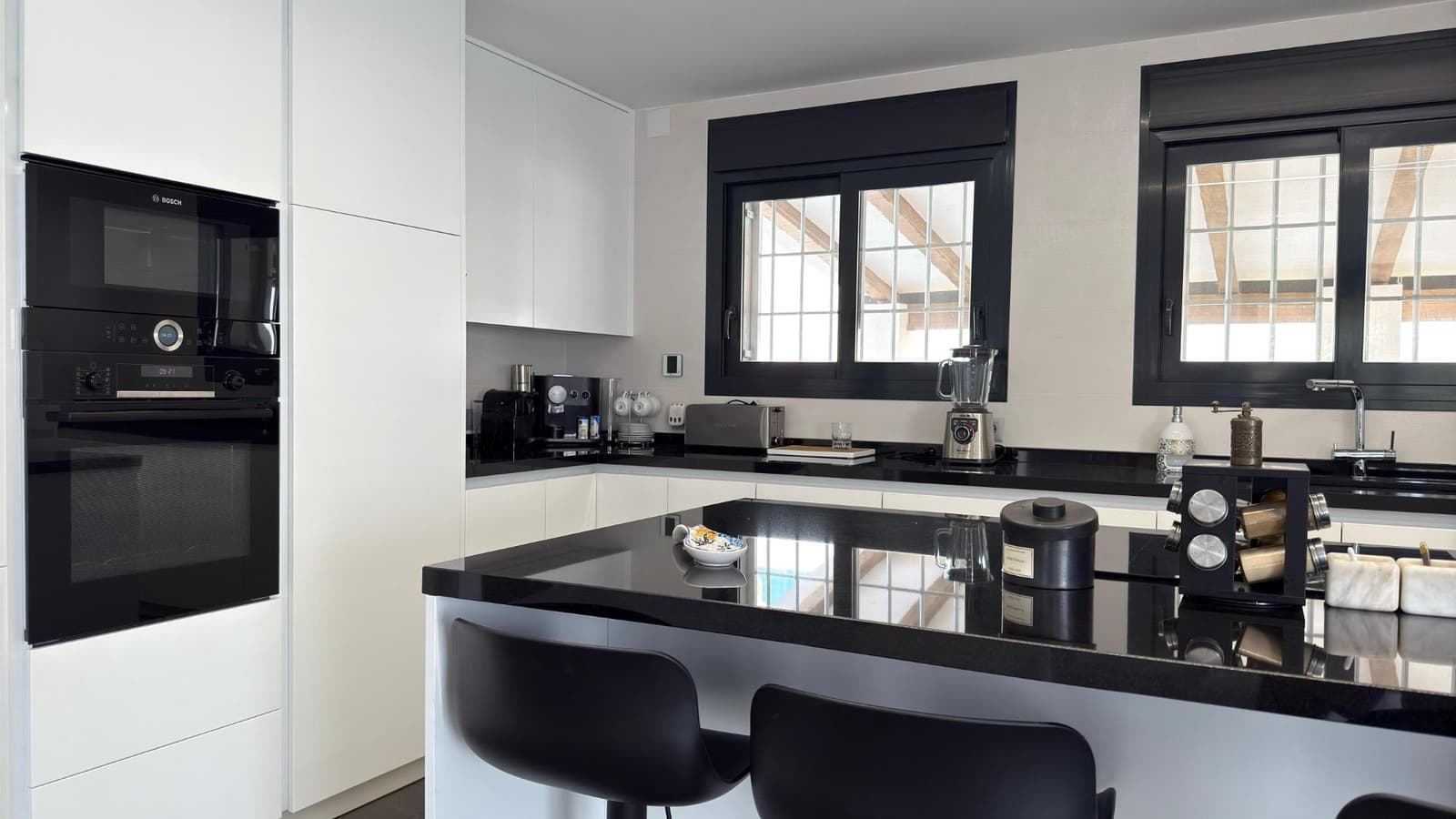 5 soveværelse Villa til salg i San Juan de Alicante / Sant Joan d'Alacant med swimmingpool garage - € 1.365.000 (Ref: 9215177)