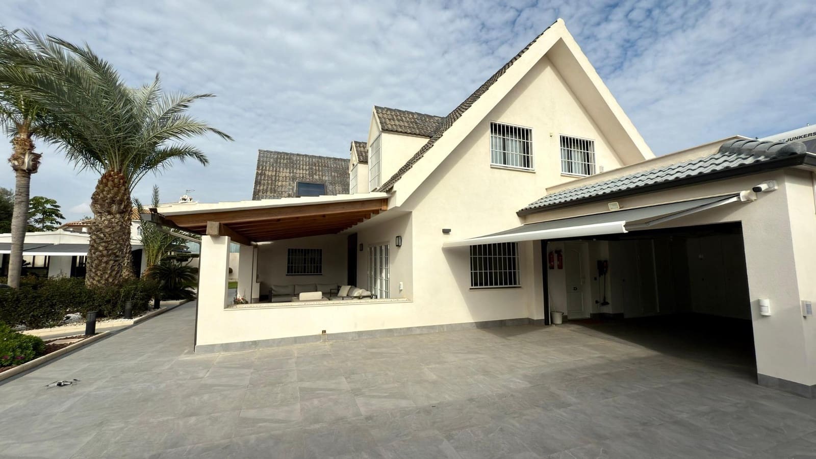 5 soveværelse Villa til salg i San Juan de Alicante / Sant Joan d'Alacant med swimmingpool garage - € 1.365.000 (Ref: 9215177)