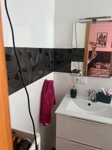 4 soveværelse Lejlighed til salg i San Blas, Alicante by med swimmingpool garage - € 385.000 (Ref: 9217570)