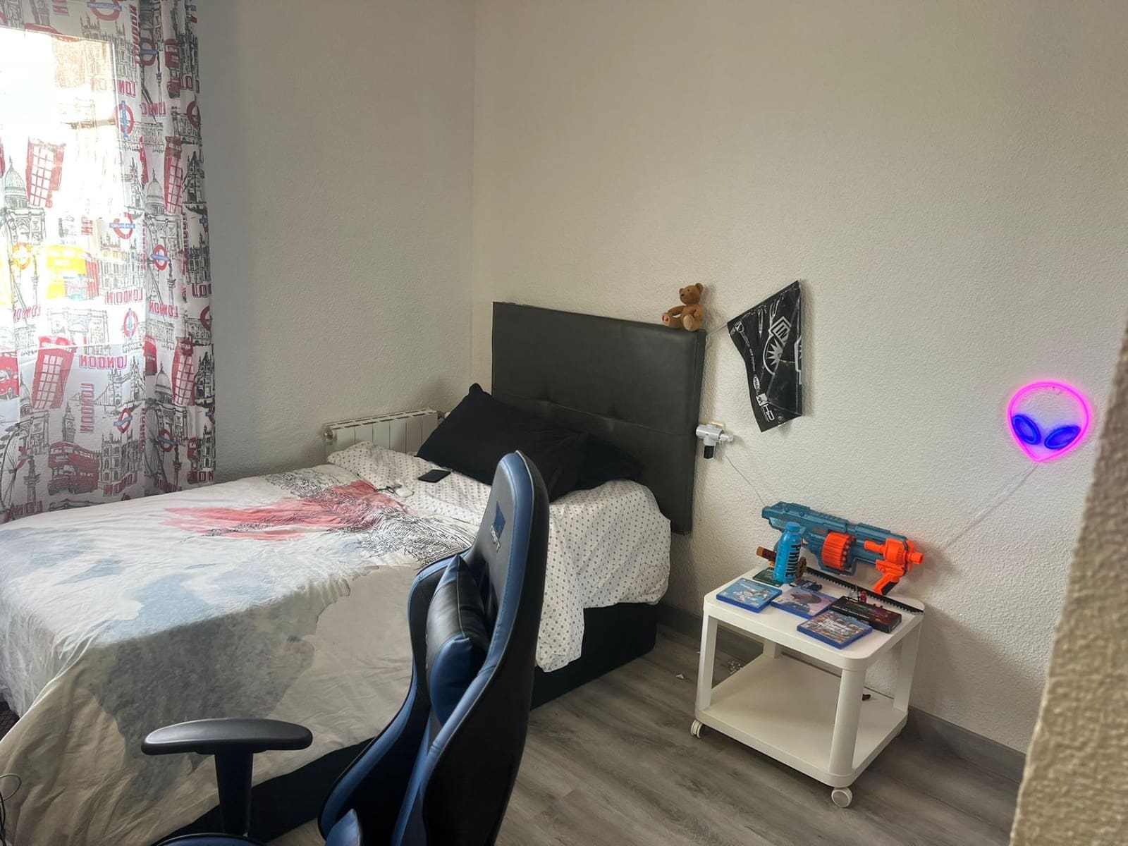 4 soveværelse Lejlighed til salg i Alicante by med swimmingpool garage - € 385.000 (Ref: 9217570)