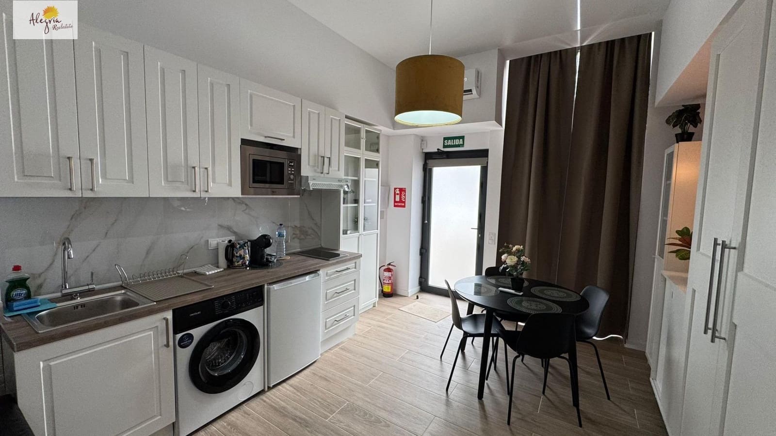 1 soveværelse Lejlighed til salg i Valencia by - € 200.000 (Ref: 9220102)