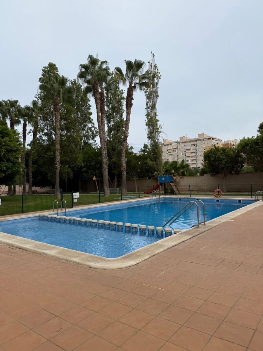 2 soveværelse Lejlighed til leje i Playa de San Juan med swimmingpool - € 1.000 (Ref: 9220103)