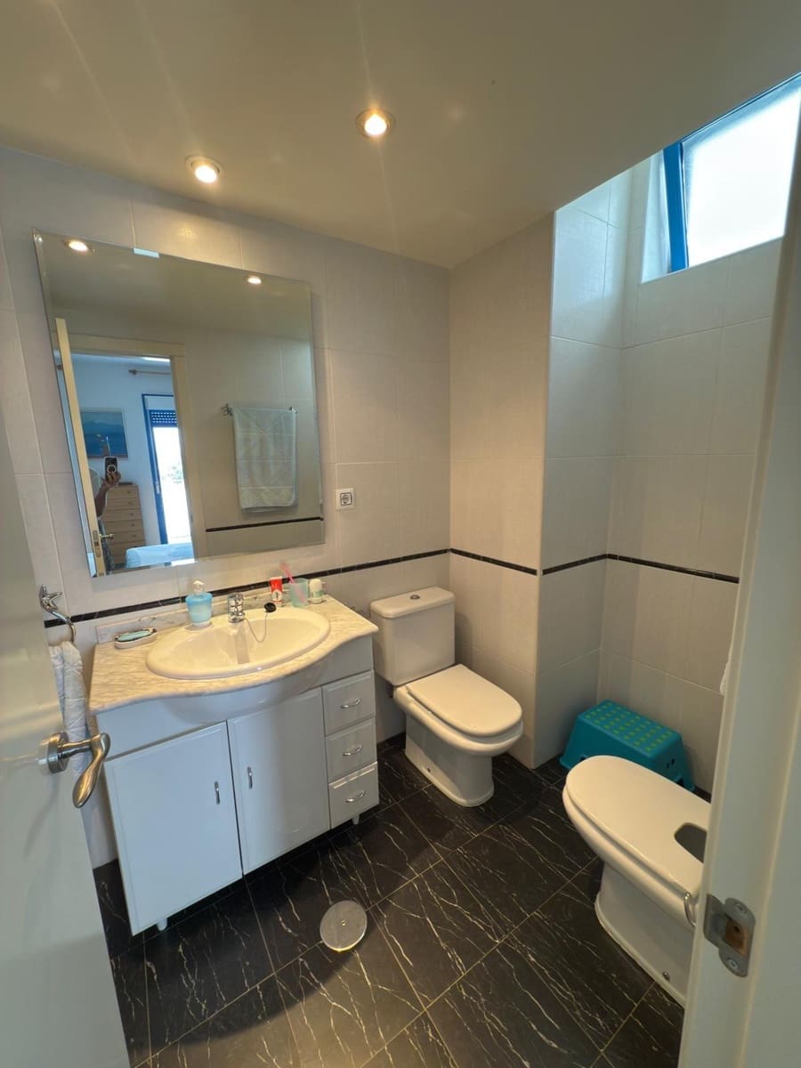 2 soveværelse Lejlighed til leje i Playa de San Juan med swimmingpool - € 1.000 (Ref: 9220103)