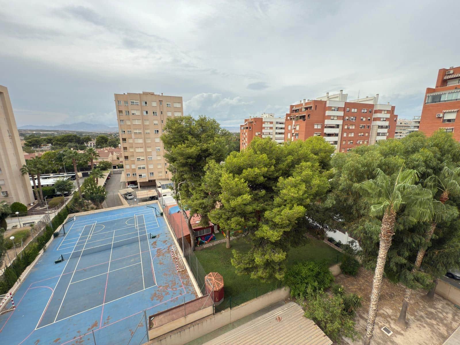 2 soveværelse Lejlighed til leje i Playa de San Juan med swimmingpool - € 1.000 (Ref: 9220103)