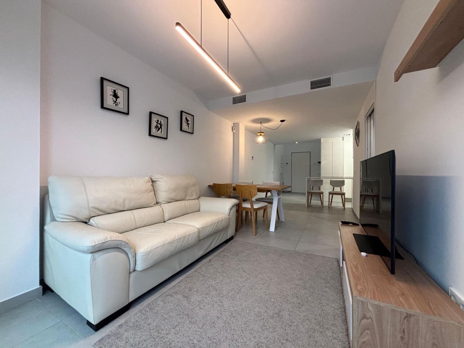 Apartamento de 3 habitaciones en La Villajoyosa / Vila Joiosa en alquiler con garaje - 1.800 € (Ref: 9226821)