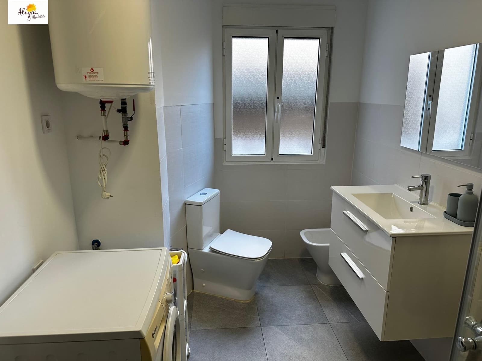 Appartement de 3 chambres à louer à Valence ville - 1 600 € (Ref: 9243085)