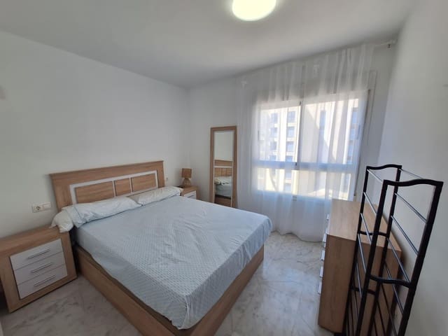 Apartamento de 3 habitaciones en La Villajoyosa / Vila Joiosa en alquiler con piscina garaje - 1.350 € (Ref: 9243086)