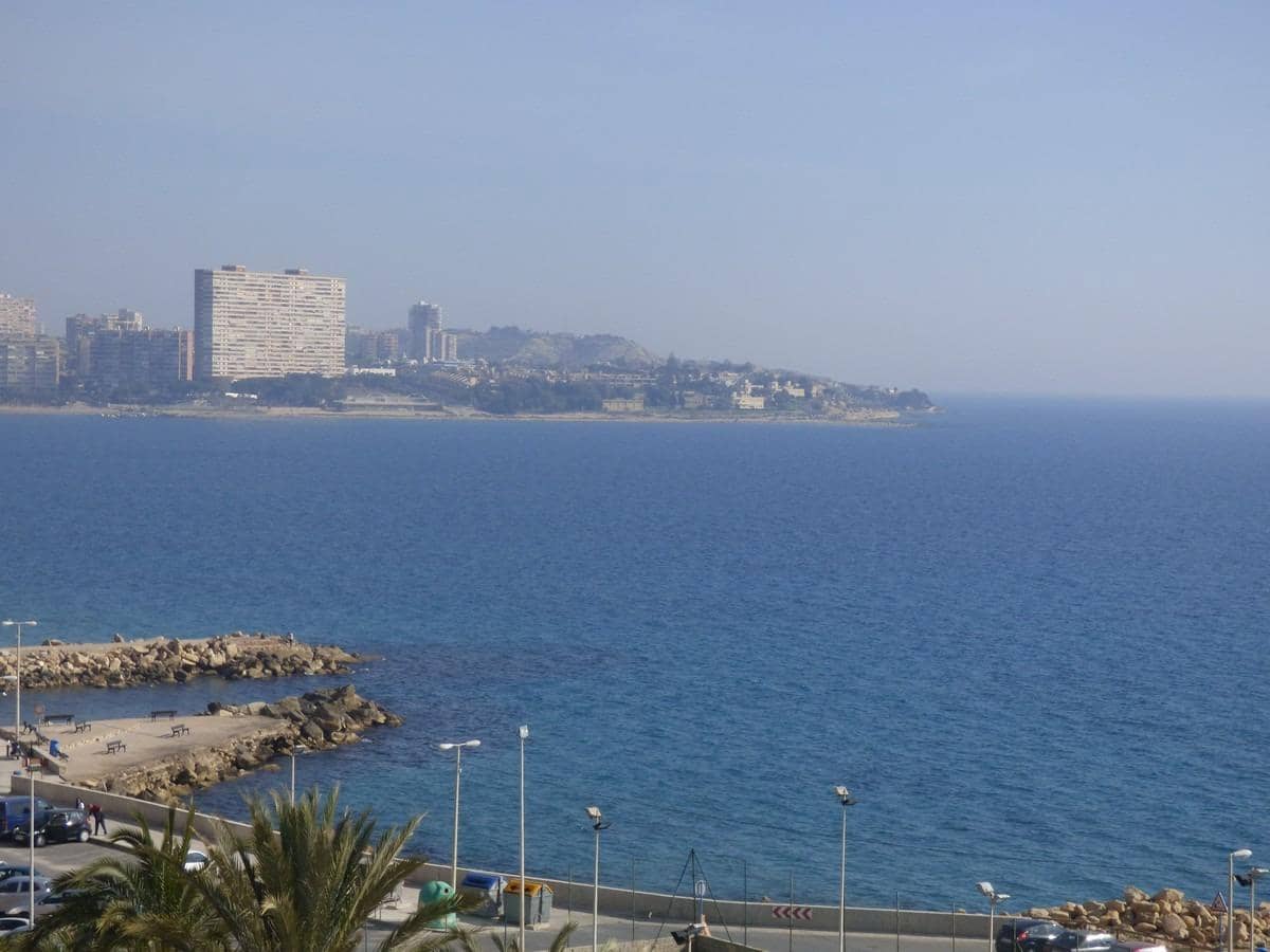 Piso de 2 habitaciones en Alicante / Alacant ciudad en venta con piscina - 299.000 € (Ref: 9243089)