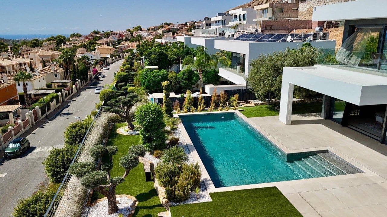 7 sypialnia Willa na sprzedaż w Finestrat z basenem - 4 450 000 € (Ref: 9248760)