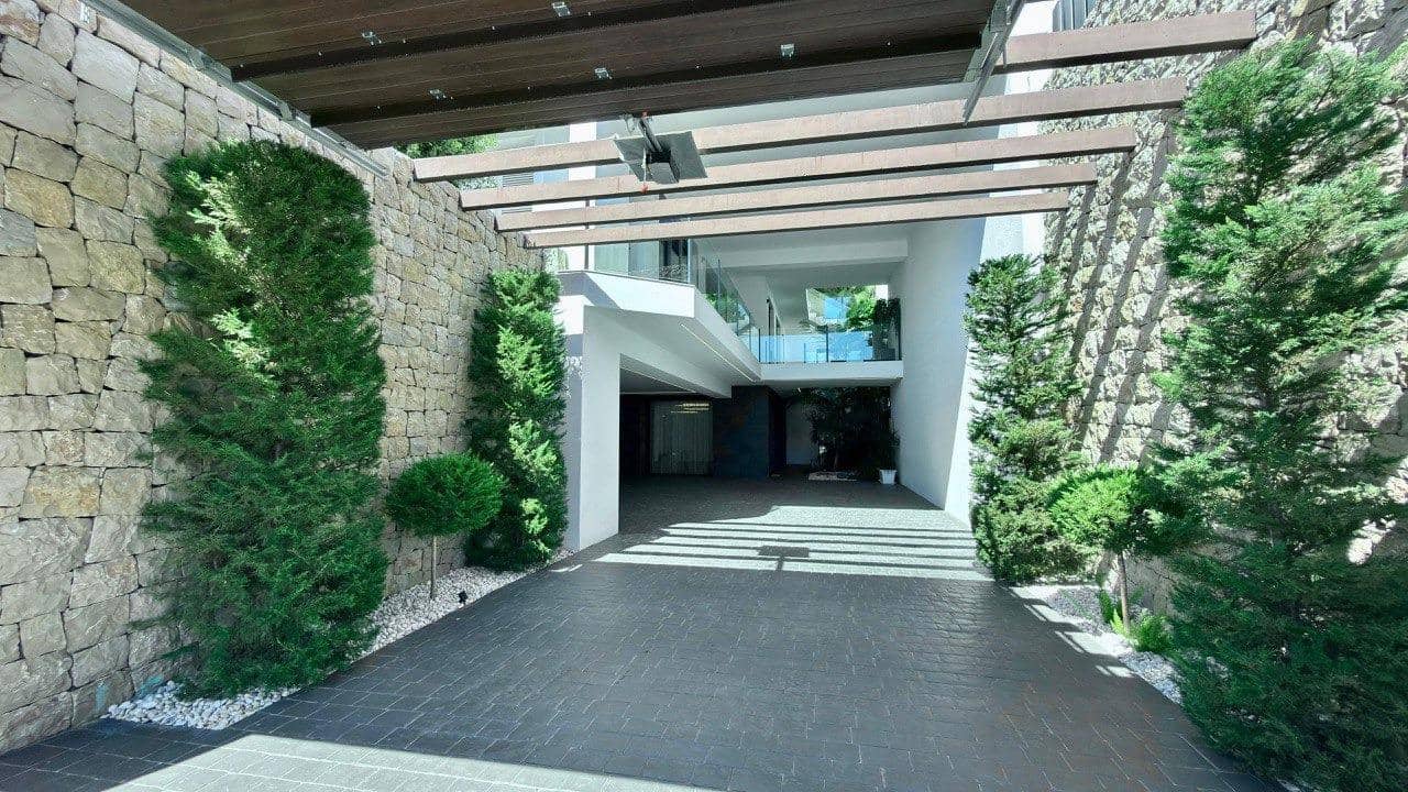 7 sypialnia Willa na sprzedaż w Finestrat z basenem - 4 450 000 € (Ref: 9248760)