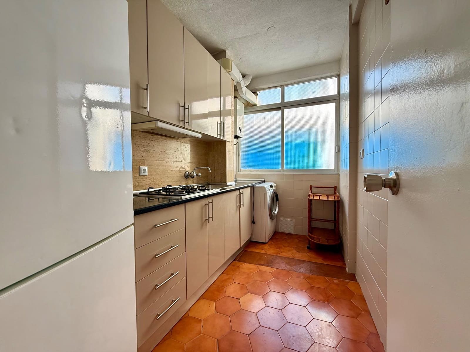 3 makuuhuone Huoneisto myytävänä paikassa Alicante kaupunki - 135 000 € (Ref: 9252141)