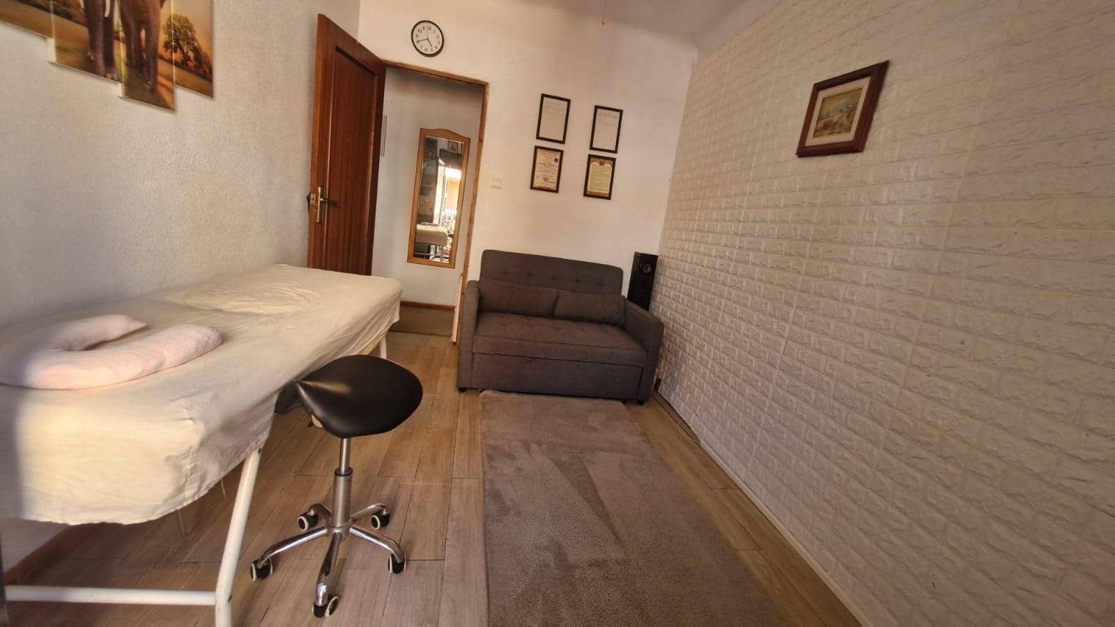 4 sypialnia Apartament na sprzedaż w Miasto Alicante / Alacant - 150 000 € (Ref: 9291702)